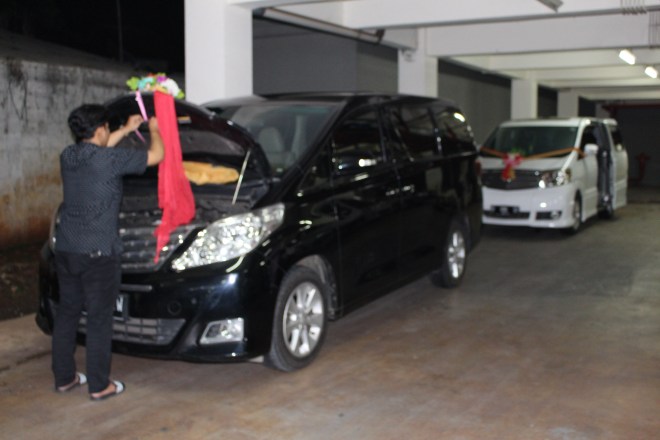 decorasi_mobil_alphard_vellfire_termurah_kualitas_oke_banget