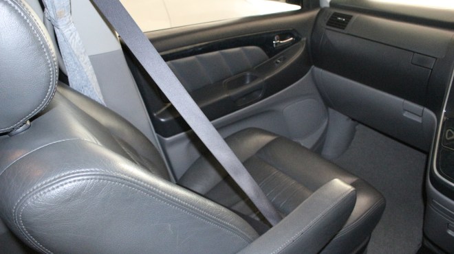 rental_mobil_alphard_vellfire_banyak_diskon_melimpah_dijakarta_utara_cilincing_koja_kelapa_gading_tanjung_priuk_pademangan_penjaringan_kepulauan_seribu