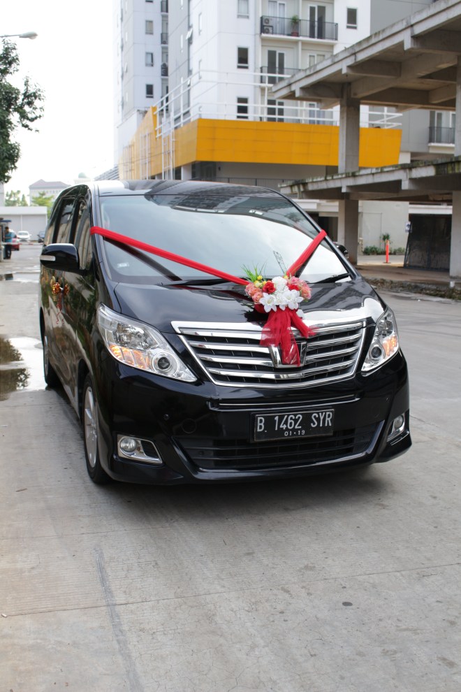 sewa_mobil_alphard_vellfire_untuk_wedding_harga_termurah_diskon_melimpah_dijakarta_bekasi_tangerang