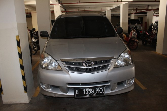 tempat_rental_mobil_termurah_wedding_car_queen_rent_car